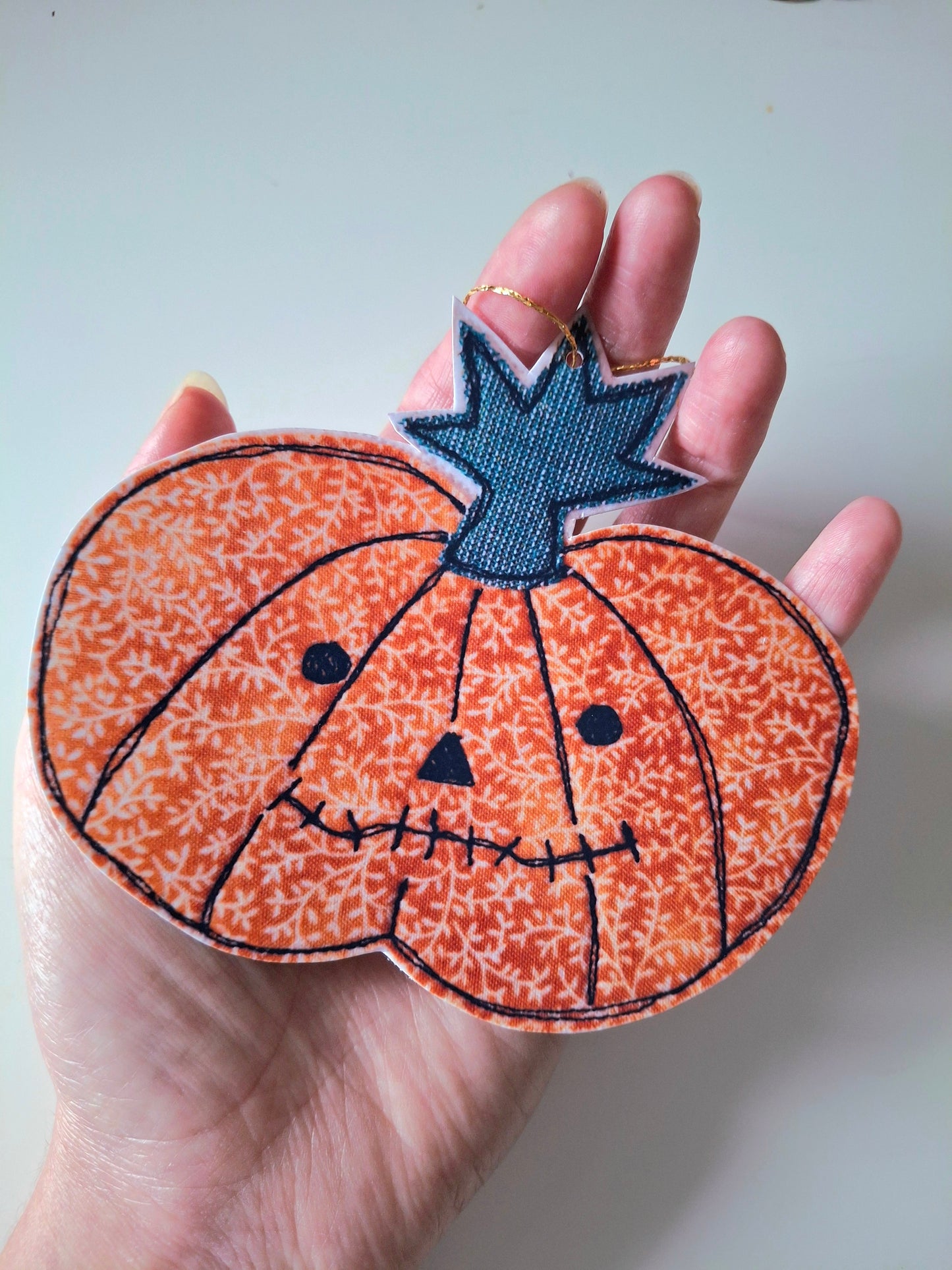The Perky Pumpkin Halloween Decoration (Card)