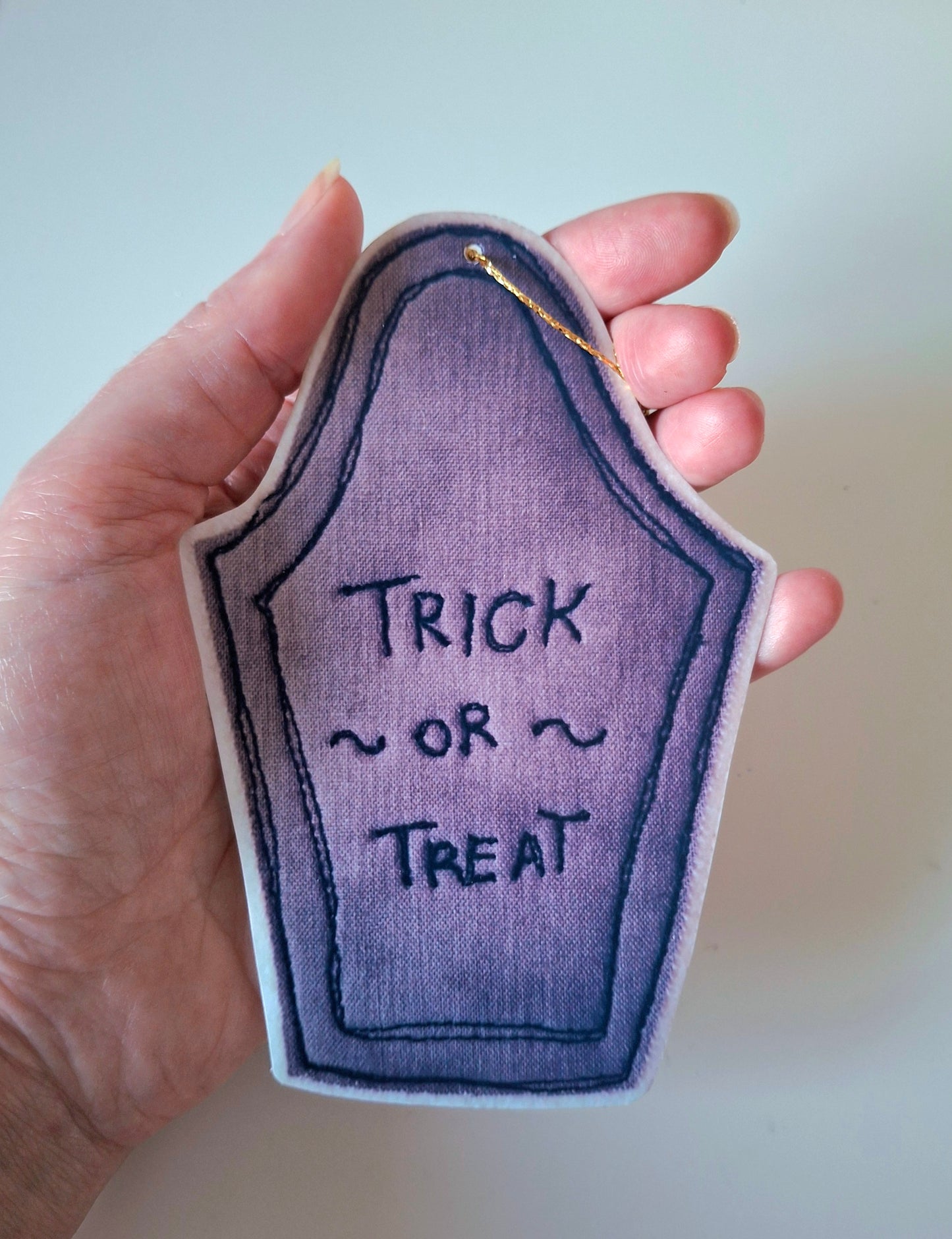 Trick or Treat Halloween Decoration (Card)