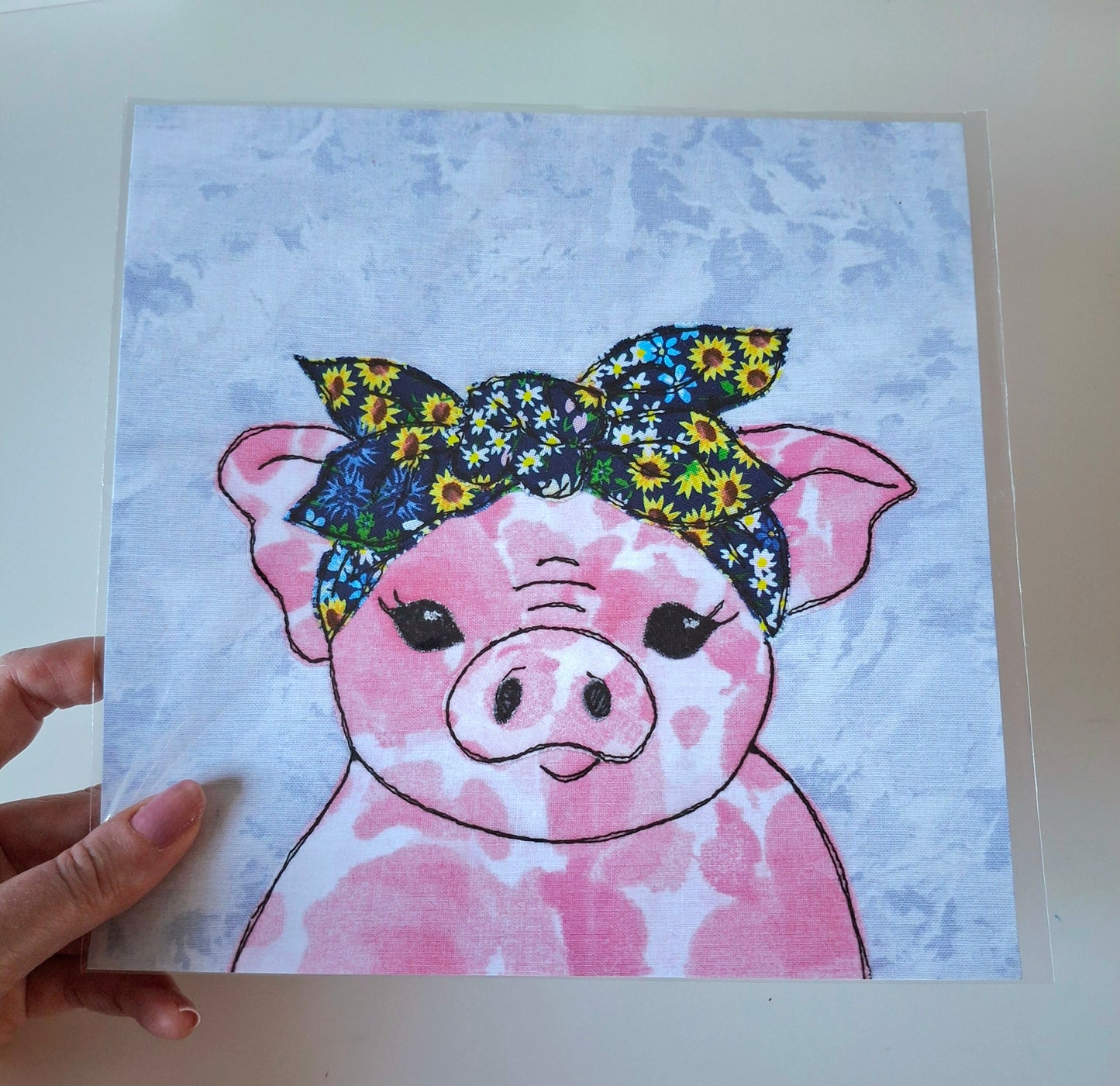 Penelope The Stylish Pig Print