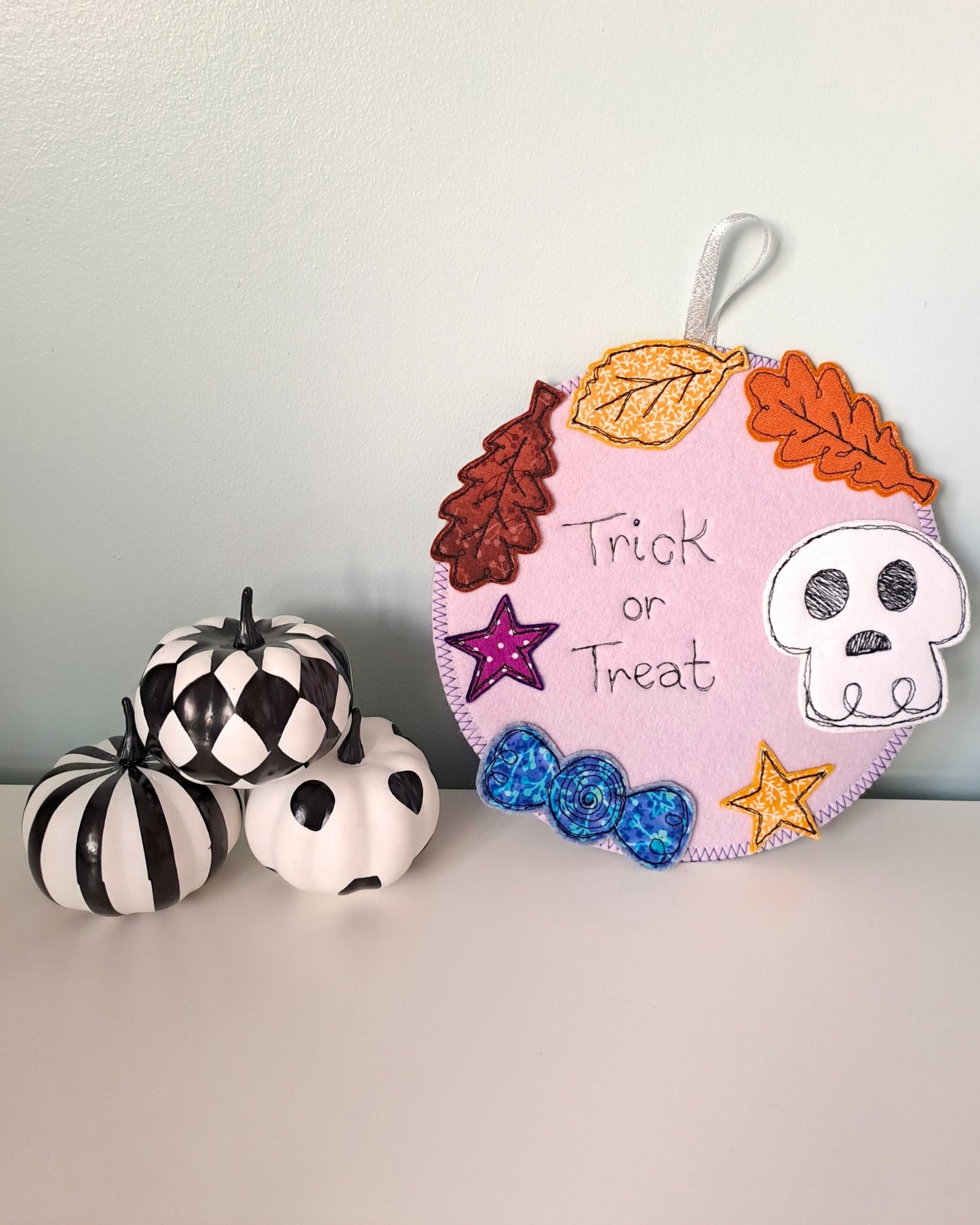 Skull Door Decoration