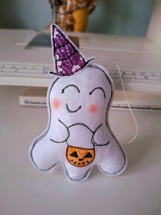 Sweet Spook Decoration (Purple)