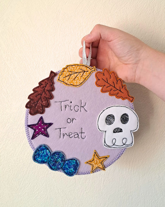 Skull Door Decoration